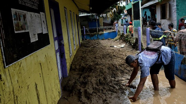 Kementerian PUPR mengalokasikan anggaran Rp450 miliar untuk tanggap darurat bencana pada 2021. Anggaran meningkat 50 persen dibanding 2020.