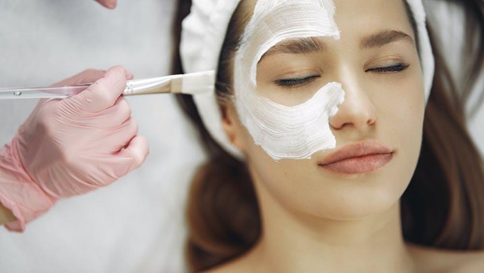 Masker Kopi Hingga Kentang, Ampuh Membuat Kulit Glowing! Bikin Sendiri di Rumah Yuk!