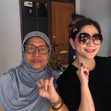 Innalillahi, Ibunda Cut Keke Meninggal Dunia