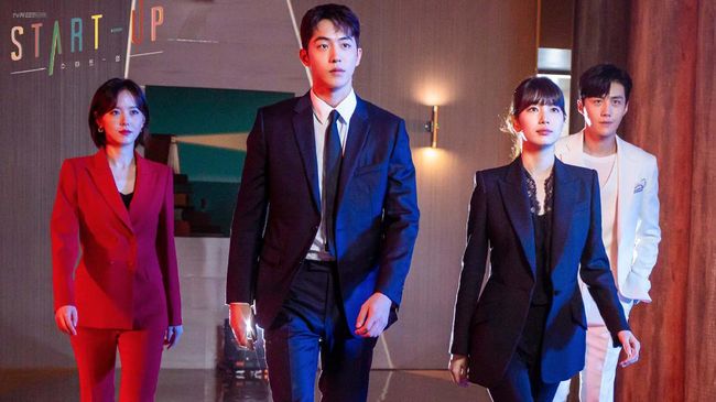 Drama Korea dari beragam genre meramainkan perbincangan media sosial Twitter, setidaknya dalam tiga tahun terakhir.