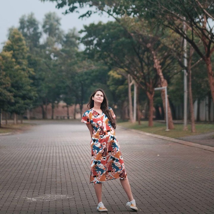 <p>Di usia kehamilan 33 minggu, Sabai Morscheck mengaku sudah merasa super gerah Bunda. Ternyata bobot tubuh Sabai sudah naik 15 kg. (Foto: Instagram @sabaidieter)</p>