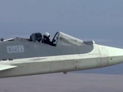 Rusia Pamerkan Kemampuan Jet Tempur Sukhoi SU-30SM2