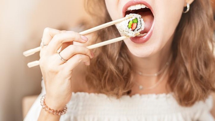 5 Kesalahan Saat Makan Sushi yang Banyak Dilakukan Orang Indonesia