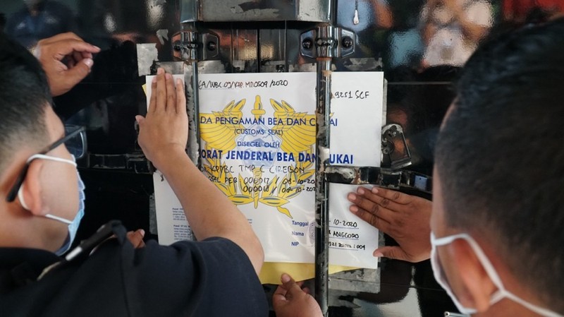 Transportasi logistik yang efisien merupakan salah satu aspek yang dapat mendorong pertumbuhan ekonomi nasional.