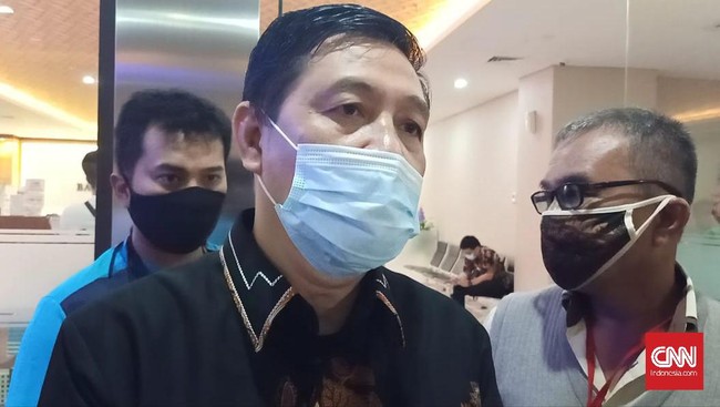 Penangkapan aktivis KAMI Syahganda Nainggolan disebut terkait dengan kicauannya di Twitter meski sejauh ini tak relevan dengan kasusnya.