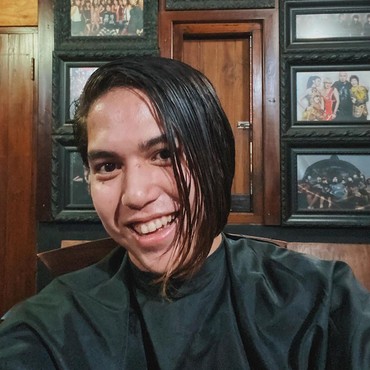 Pamer Gaya Rambut Baru, El Rumi Malah Disebut Mirip Jamet