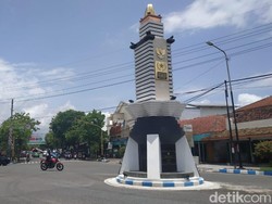 Fenomena Hari Tanpa Bayangan Terjadi di Pacitan