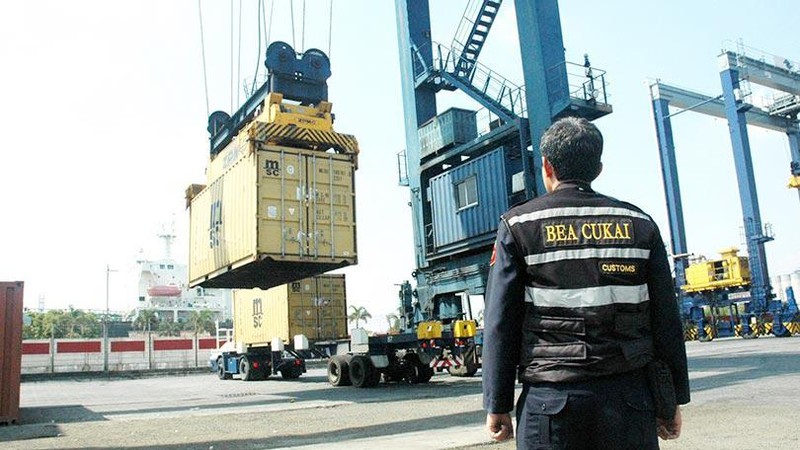 Dalam rangka meningkatkan kesejahteraan petani, Bea Cukai Denpasar menjalankan KLInIK di bidang ekspor atau KLInIK Ekspor.