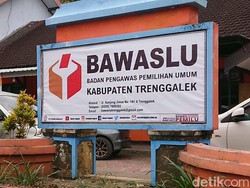 Bawaslu Trenggalek Sebut Dua Paslon Langgar Protokol Kesehatan COVID-19