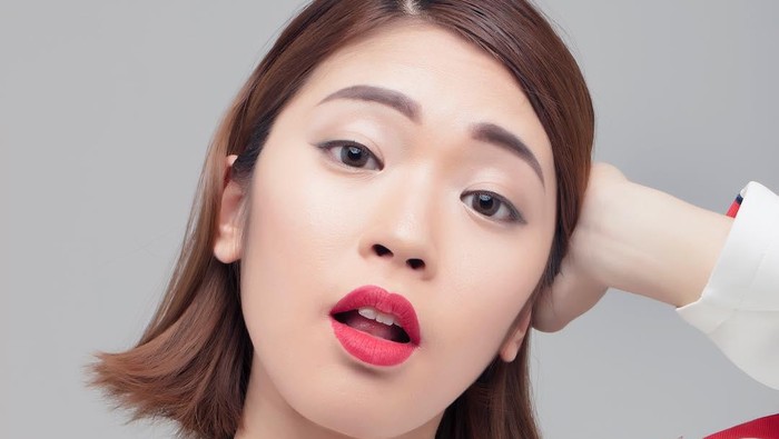 Pilihan Warna Lip Coat by Lizzie Parra Sesuai Karakter Zodiak Kamu