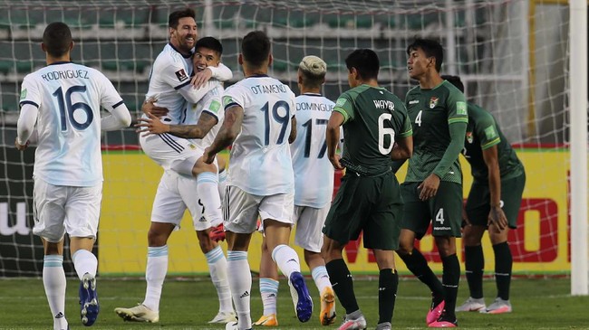 FOTO: Messi Absen Cetak Gol, Argentina Tekuk Bolivia 2-1