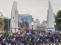 Polisi Thailand Sapu Ribuan Demonstran Usai Dekrit Darurat