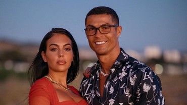 Georgina Rodriguez Kekasih Cristiano Ronaldo Hamil Anak Kembar