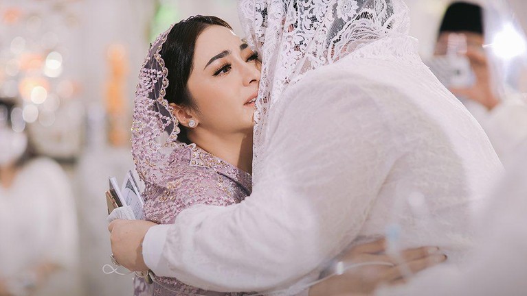 Nikita Willy Nikita Willy