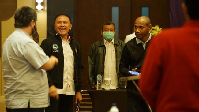 Mabes Polri menggelar rapat koordinasi bersama dengan PSSI dan PT Liga Indonesia Baru (LIB) terkait penyelenggaraan kompetisi sepak bola Liga 1 musim 2022/2023.