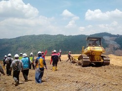 Lagi Dibangun, Ini Dia Bendungan Tertinggi di Indonesia