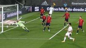 De Gea Blunder Lagi, Henderson Siap Jadi Kiper Utama MU