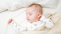 6 Tips Merawat Kulit Bayi Baru Lahir, Bunda Perlu Tahu