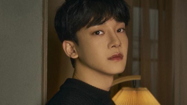 Chen EXO sedang menantikan kelahiran anak kedua. Hal itu dikonfirmasi SM Entertainment dengan mengatakan istri Chen disebut sedang hamil anak kedua.