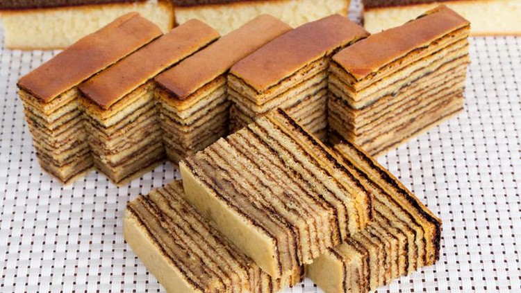 Kue spekkoek Dijuluki Kue Seribu Lapis, Ini 5 Fakta Spekkoek