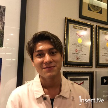 Lirik Lagu Kini Hanya Tentangmu - Rizky Billar