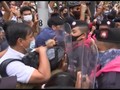 VIDEO: Pedemo Thailand Saling Dorong dengan Polisi