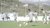 FOTO: Aksi Timnas Indonesia U-19 vs Makedonia Jilid II Timnas Indonesia U-19 ditahan imbang 0-0 oleh Makedonia Utara pada laga uji coba jilid kedua di Kroasia, Rabu (14/10) malam WIB.