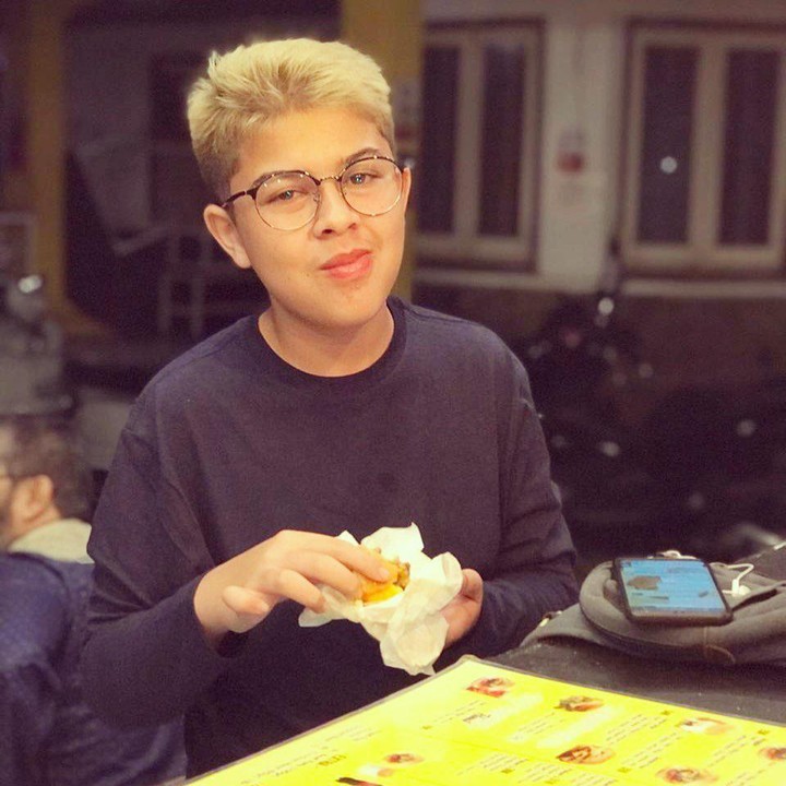 <p>Baim sendiri kini berdomisili di Batu, Malang. Wah, sudah besar ya Si Baim? (Foto: Instagram @bananaburger.co)</p>