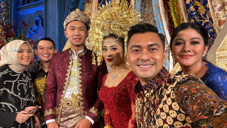 Artis yang datang ke akad nikah Nikita Willy dan Indra Priawan