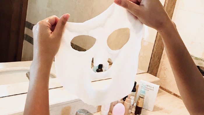 Bikin Gagal Flawless, Ini 6 Kesalahan Pakai Sheet Mask yang Perlu Dihindari