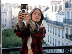 Rekomendasi 5 Tontonan di Netflix yang Berlatar Prancis