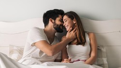 Hukum Menunda Malam Pertama dalam Islam, Bolehkah?