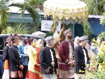Resmi Nikahi Nikita Willy, Indra Priawan Diberi Gelar Sultan Pangeran