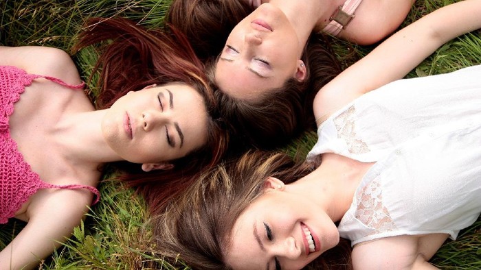 5 Tips Hubungan Pertemanan Biar Makin Solid dan Langgeng