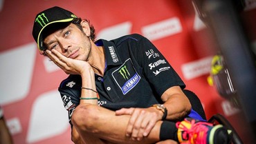 img-title Dua Kali Tes, Valentino Rossi Positif Covid-19