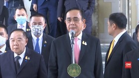 VIDEO: PM Thailand Menolak Mengundurkan Diri