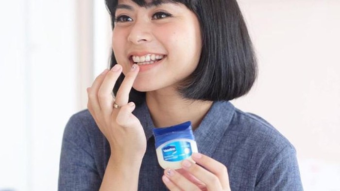 6 Produk Skincare Murah dan Serbaguna yang Bikin Hidup Lebih Mudah 6 Produk Skincare Murah dan Serbaguna yang Bikin Hidup Lebih Mudah