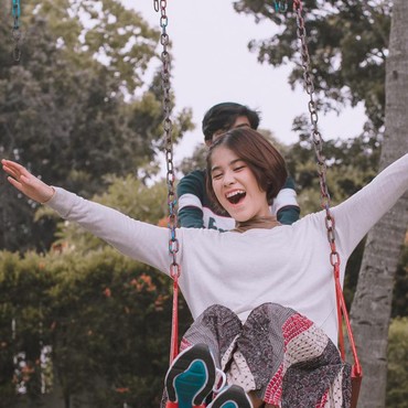 Lirik Lagu Ingin Hidup Denganmu - Ashira Zamita