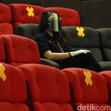 Bioskop di Jakarta Buka Lagi Hari Ini, Penonton Tetap Diminta Jaga Jarak