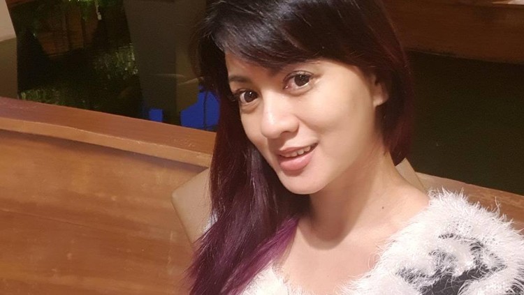 Yeyen Lidya Yeyen Lidya