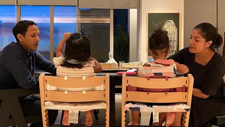 Nadiem Makarim Makan Bersama Anak Istri