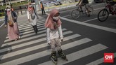 FOTO: Masker, Jurus Rutin Lawan Covid-19 Masker saat ini sudah jadi barang wajib bagi warga, terutama di DKI Jakarta di mana kasus covid-19 tertinggi di Indonesia.