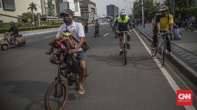 Car free day (CFD) atau Hari Bebas Kendaraan Bermotor (HBKB) di wilayah Sudirman-Thamrin pada 19 Maret ditiadakan lantaran ada aksi massa memperingati UU Desa.