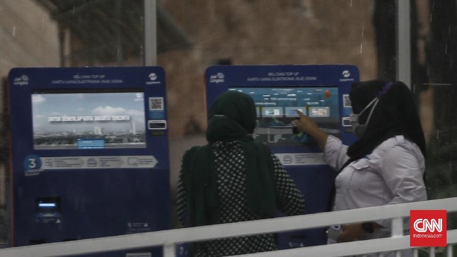 PT Transportasi Jakarta (Transjakarta) dilaporkan ke KPK terkait indikasi korupsi dalam pembuatan sistem pengelolaan keuangan tiket.