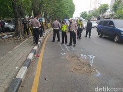 Seorang Bocah Pengamen di Surabaya Tewas Terlindas Truk Trailer