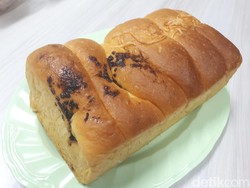Moro Bakeshop: Empuk Lembut Roti Sobek hingga Semir dari Resep 1967