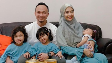 TINGGALKAN AKTING DEMI KELUARGA