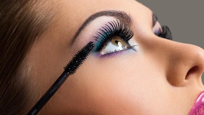 Rekomendasi Lash Serum Terbaik untuk Melentikkan Bulu Mata