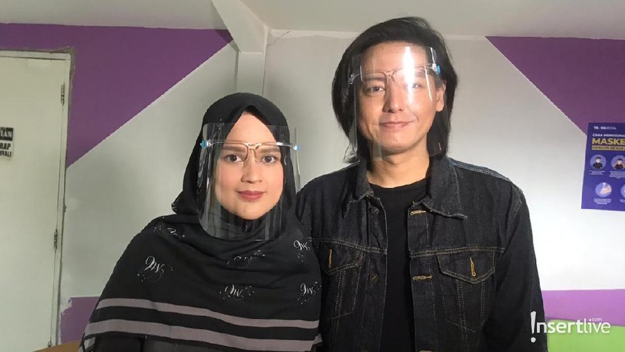 Roger dan Cut bercerita mengenai perkembangan anak