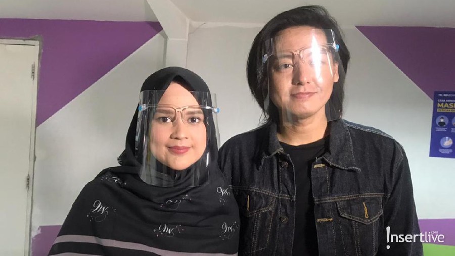 Roger dan Cut bercerita mengenai perkembangan anak